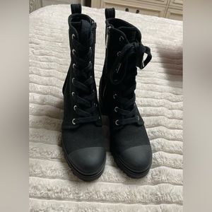Michael kors boots